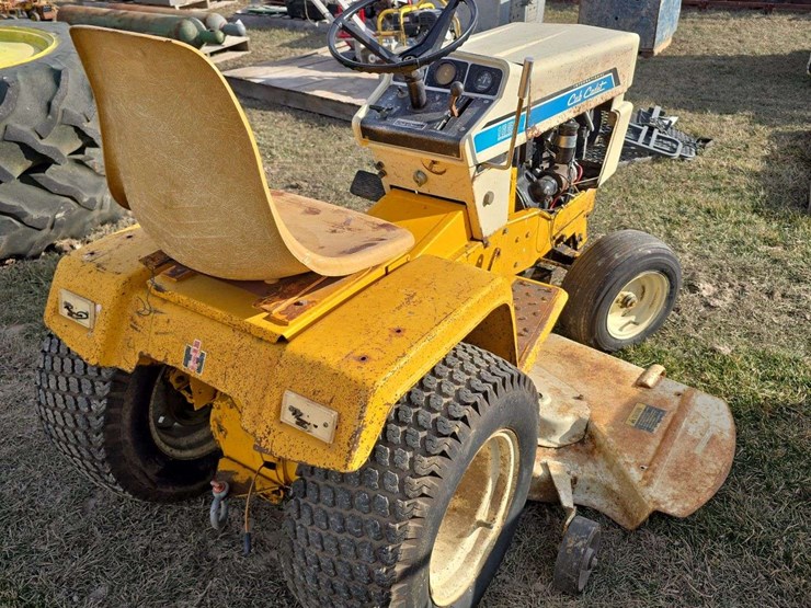 cub-cadet-1650-image-3