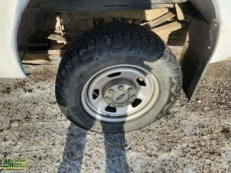 2015-ford-f350-sd-image-11