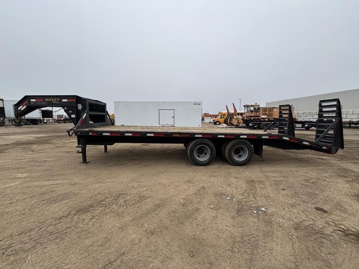 2012-maxey-tandem-image-5