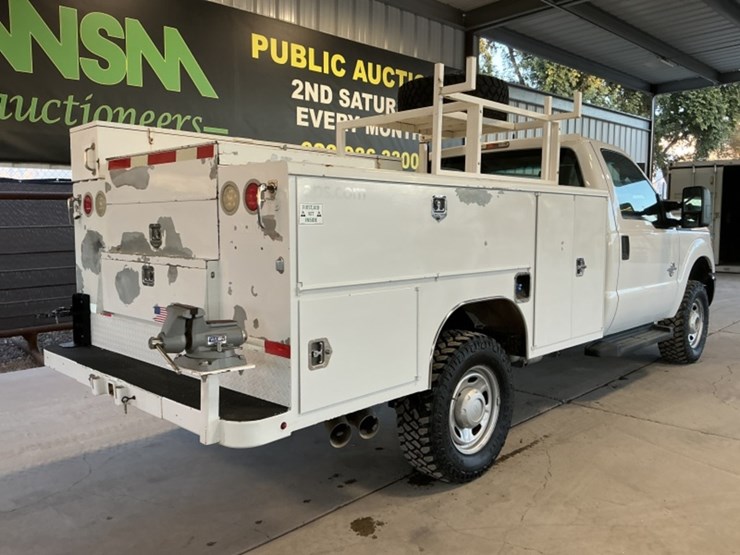 2013-ford-f350-image-7