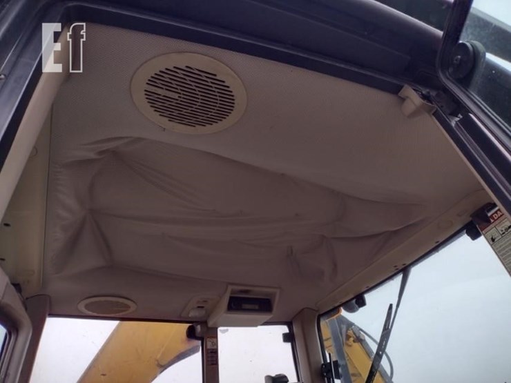 2010-john-deere-7130-image-17