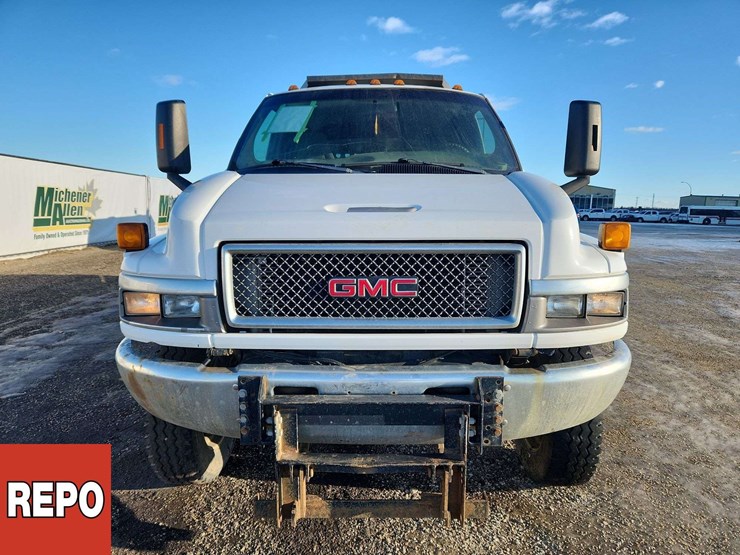 2007-gmc-topkick-c5500-image-9