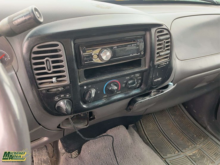 2003-ford-f150-image-16