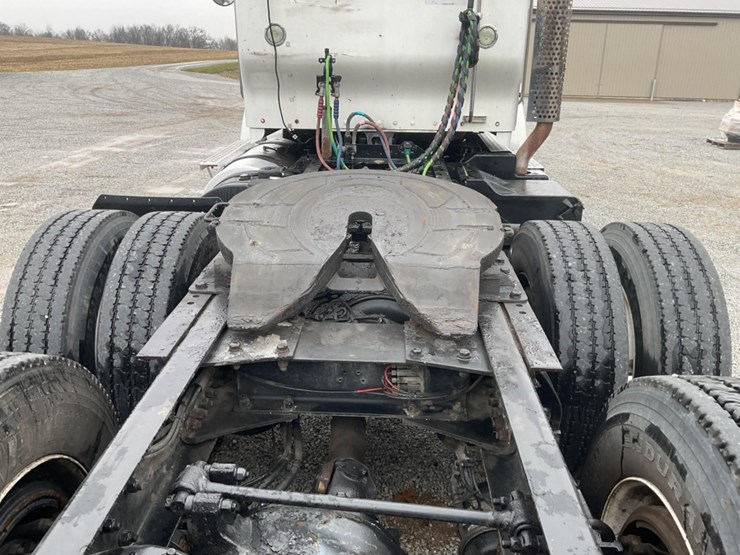 2015-kenworth-t400-image-5