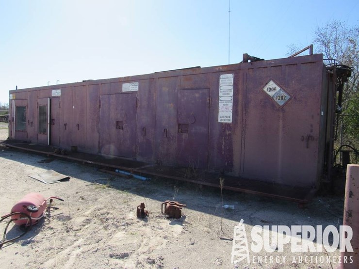 (1-52)-11'4"w-x-47'oal-combo-house,-w/-utility/ge...-image-1