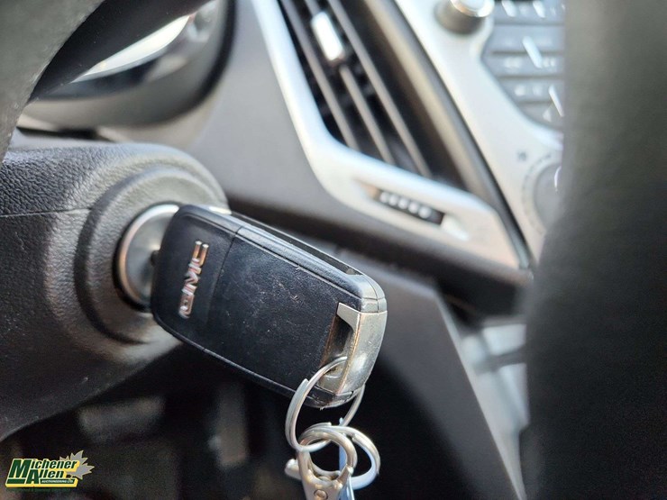 2013-gmc-terrain-sle-image-24