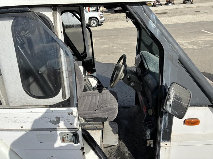 2008-westward-industries-go.4---3-wheel-vehicle-image-8