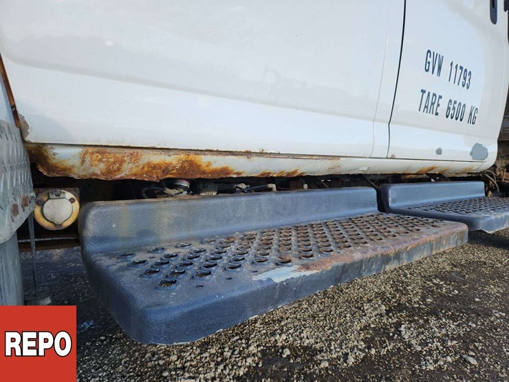 2007-gmc-topkick-c5500-image-32