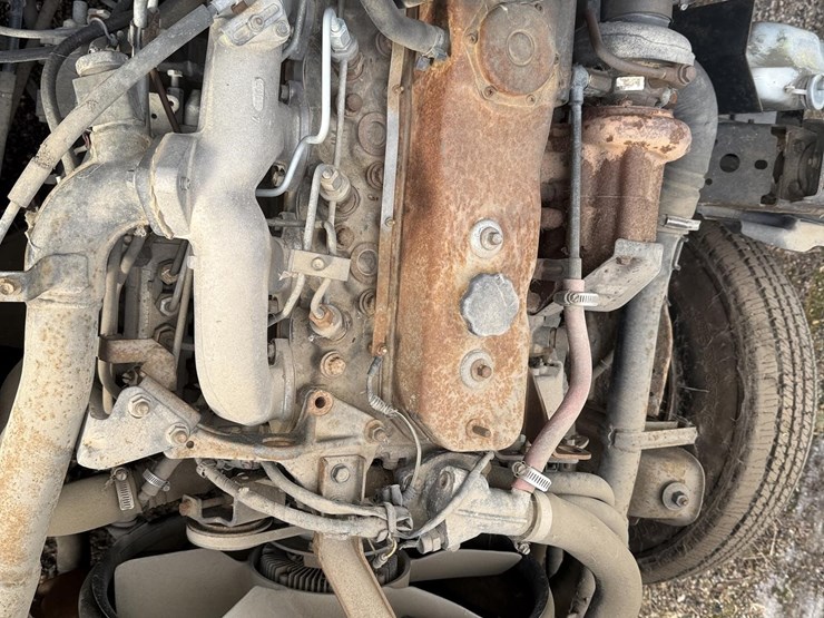 1998-isuzu-npr-image-22