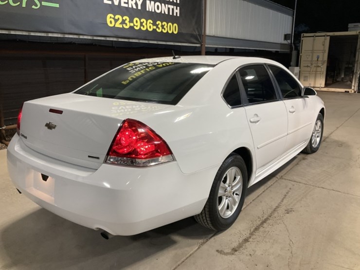 2015-chevrolet-impala-ls-sdn-image-7