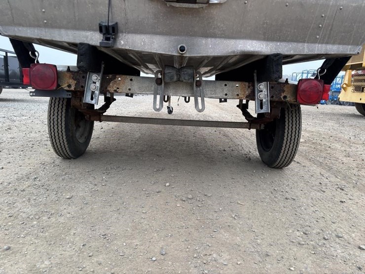 1991-unknown-trailer-image-35