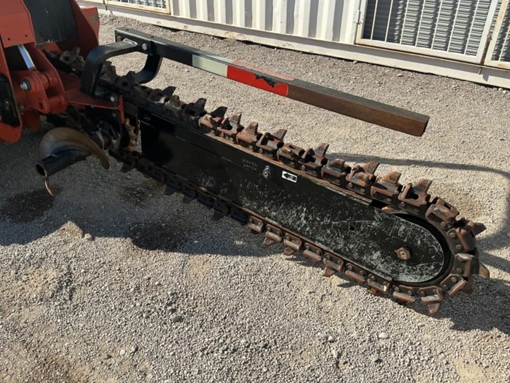 ditch-witch-rt45-image-12