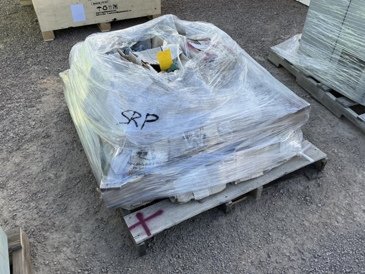 pallet-of-asst-nuts-bolts-&-hardware-image-1