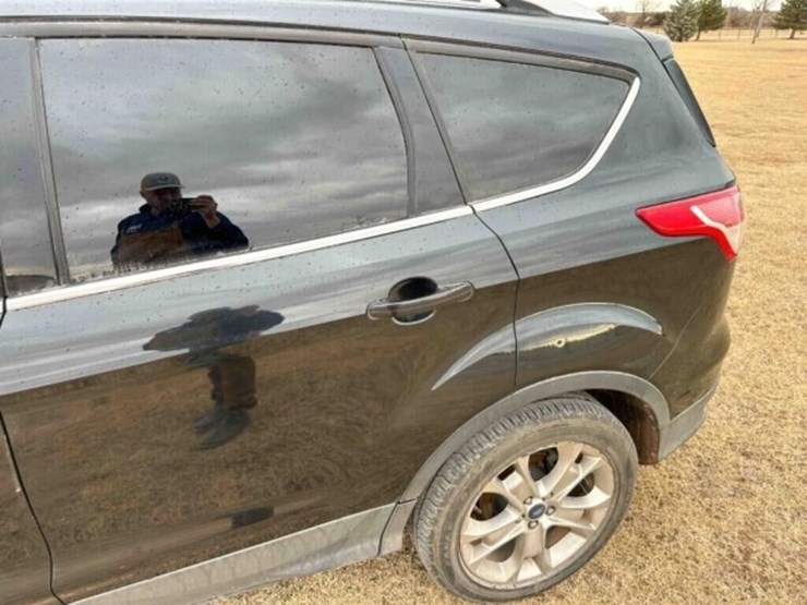 2014-ford-escape-image-10