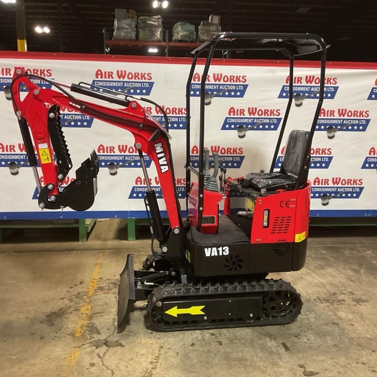 (Inv.50009) New Unused MIVA VA13 Mini Excavator, 13.5 Gas Engine, Manual Thumb, 15" Bucket, Blade