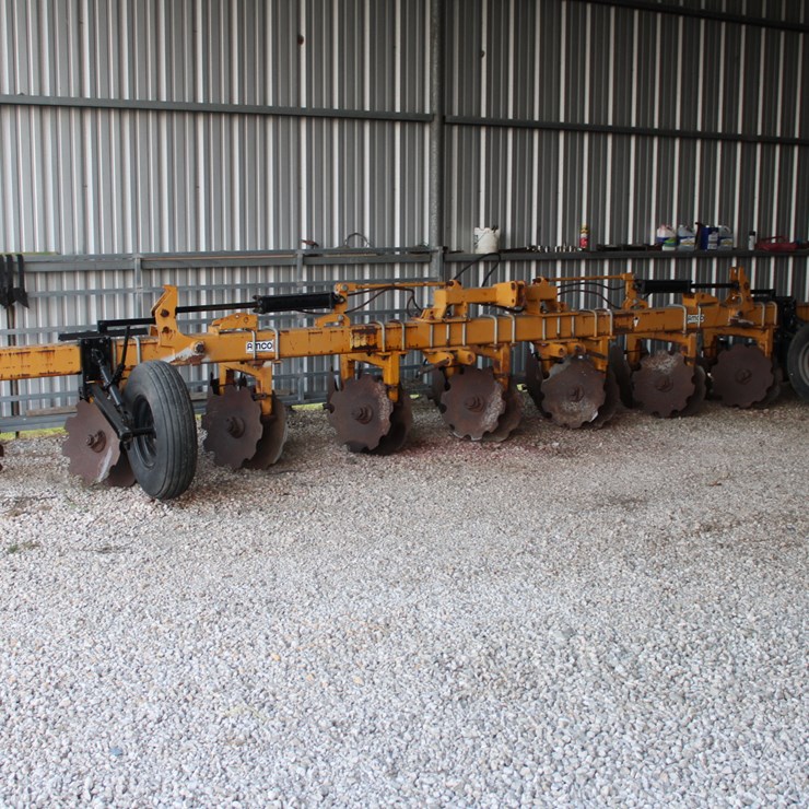 #4155 • Amco 8 Row Hipper