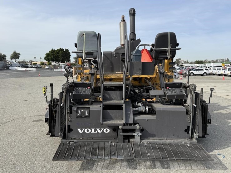 volvo-blaw-knox-pf-4410b-asphalt-paver-image-7