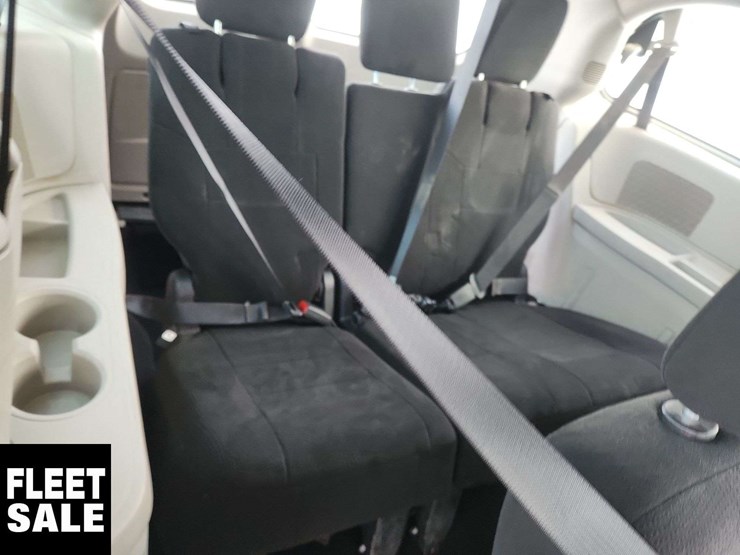 2013-dodge-grand-caravan-se-image-20