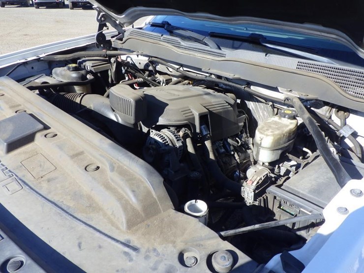 2018-chevrolet-2500hd-image-11