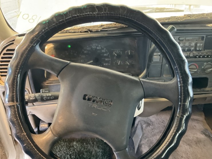 1998-gmc-sierra-2500-image-15