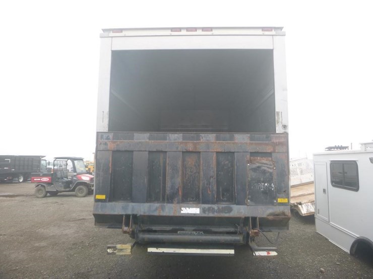 1997-international-4700-image-6