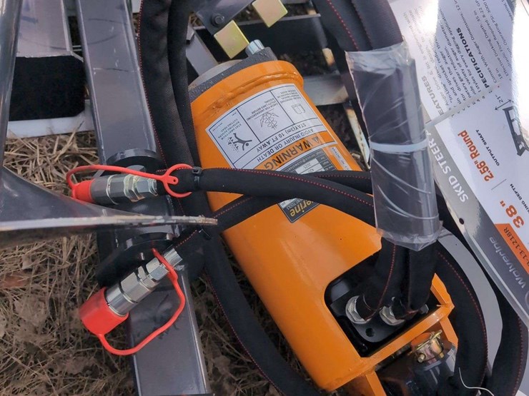 (1)-wolverine-skid-steer-auger-drive-and-bit-12"-&-18"---adb-131218r-image-5