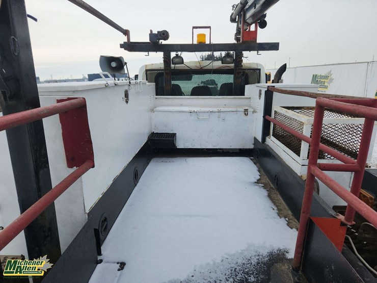 2006-international-workstar-7500-image-38