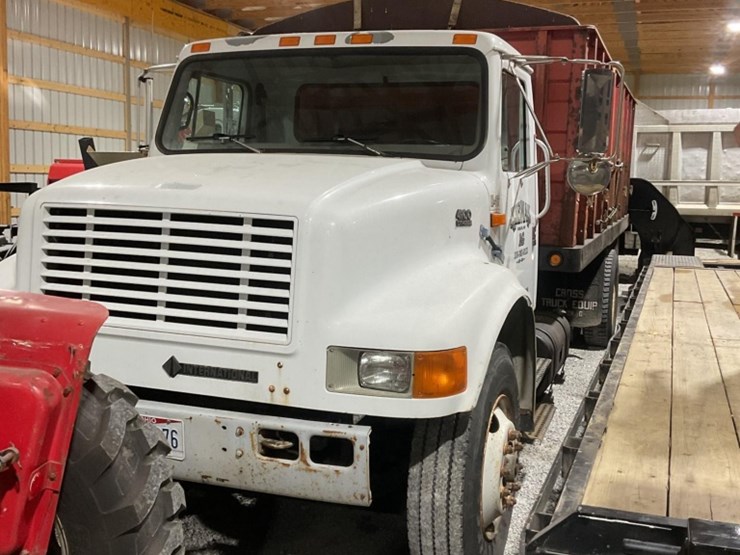 1997-international-4900-image-3