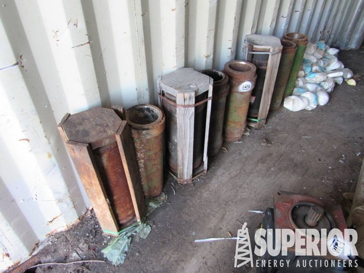 (1-232)-8'-x-8'-x-40'-shipping-container,-w/-cont...-image-2