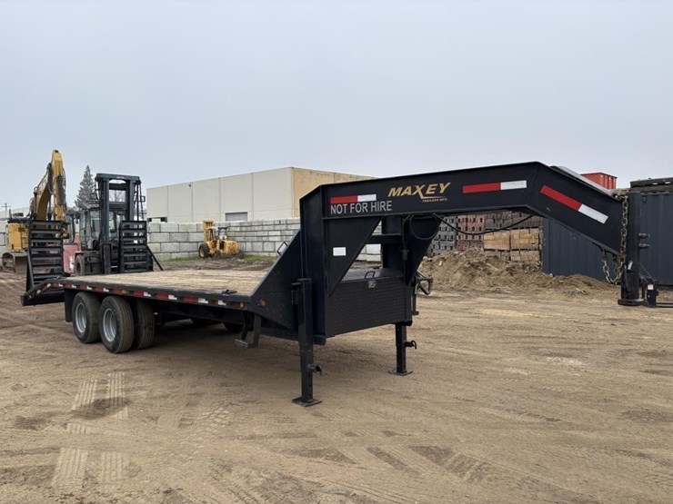 2012-maxey-tandem-image-2