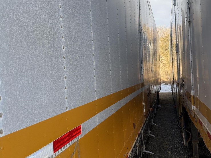 1997-kentucky-trailer-image-11