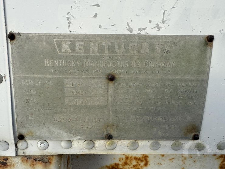 1982-kentucky-trailer-image-4