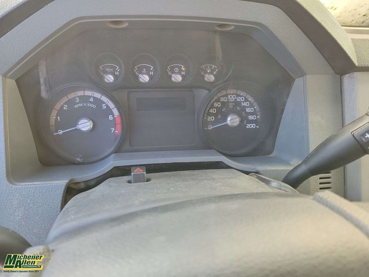 2015-ford-f350-image-13