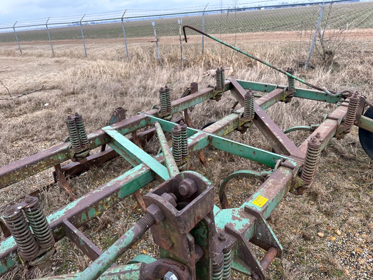 john-deere-100-image-29