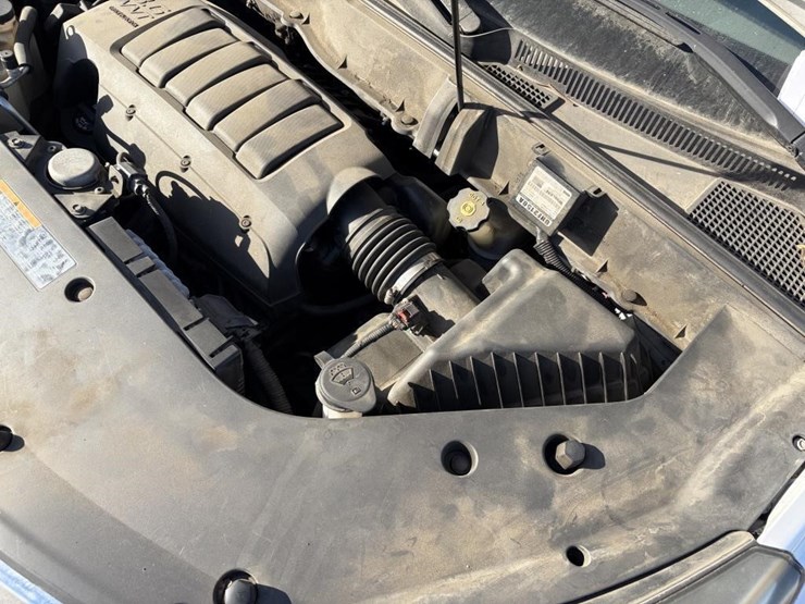 2017-chevrolet-traverse-image-23