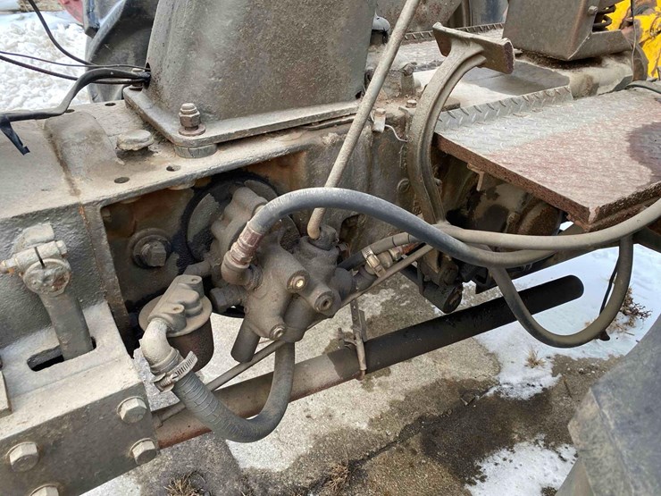 sheppard-diesel-tractor-image-22