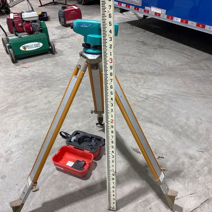 Sokkia C330 Automatic Level