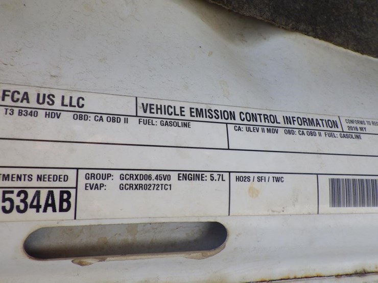 2016-dodge-2500-image-12