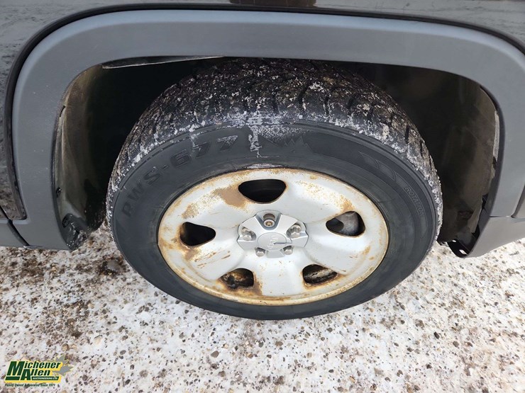 2016-jeep-cherokee-image-11