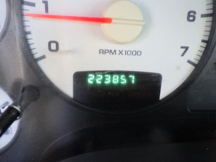 2003-dodge-ram-1500-image-14