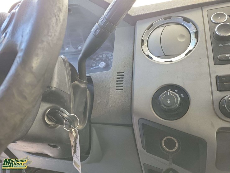 2015-ford-f350-image-16