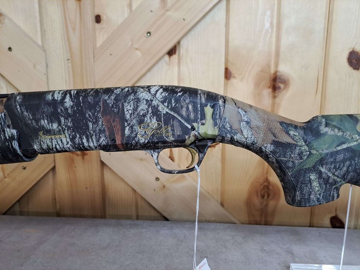 browning-gold-hunter-camo-12-gauge-semiauto-shotgun-image-5