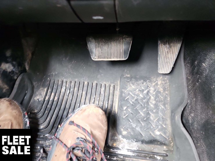 2013-dodge-1500-image-22