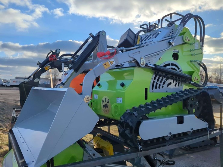 (1)-ats-mini-crawler-23hp-ats-t460-(green)-image-1