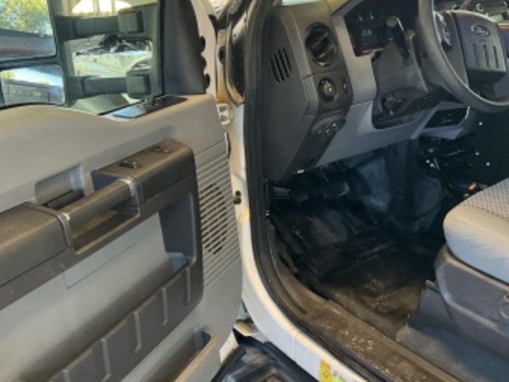 2016-ford-f450-image-26