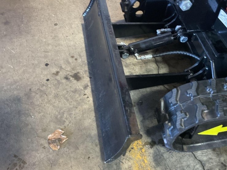 (inv.50033)-new-unused-miva-va15-mini-excavator,-13.5-hp-gas-engine,-aux.-hydraulics,-15"-bucket,-image-10