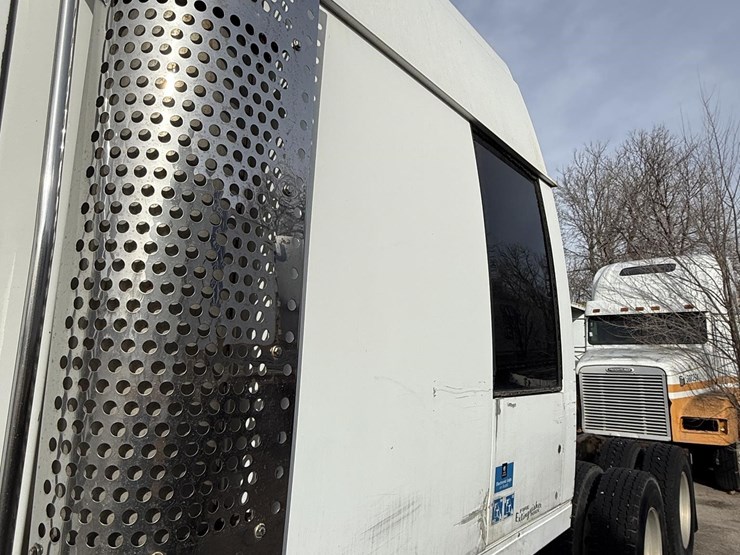 2000-western-star-4900ex-image-15