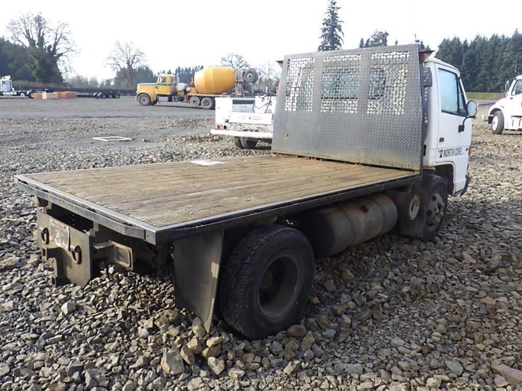 1992-isuzu-npr-image-4