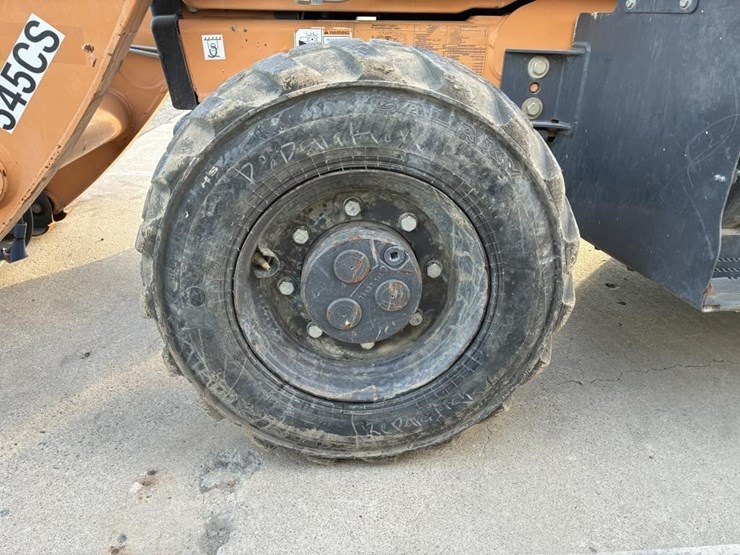 2017-case-580sn-image-9