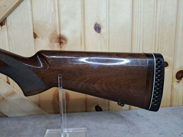browning-bps-field-model-12-gauge-pump-shotgun-image-2